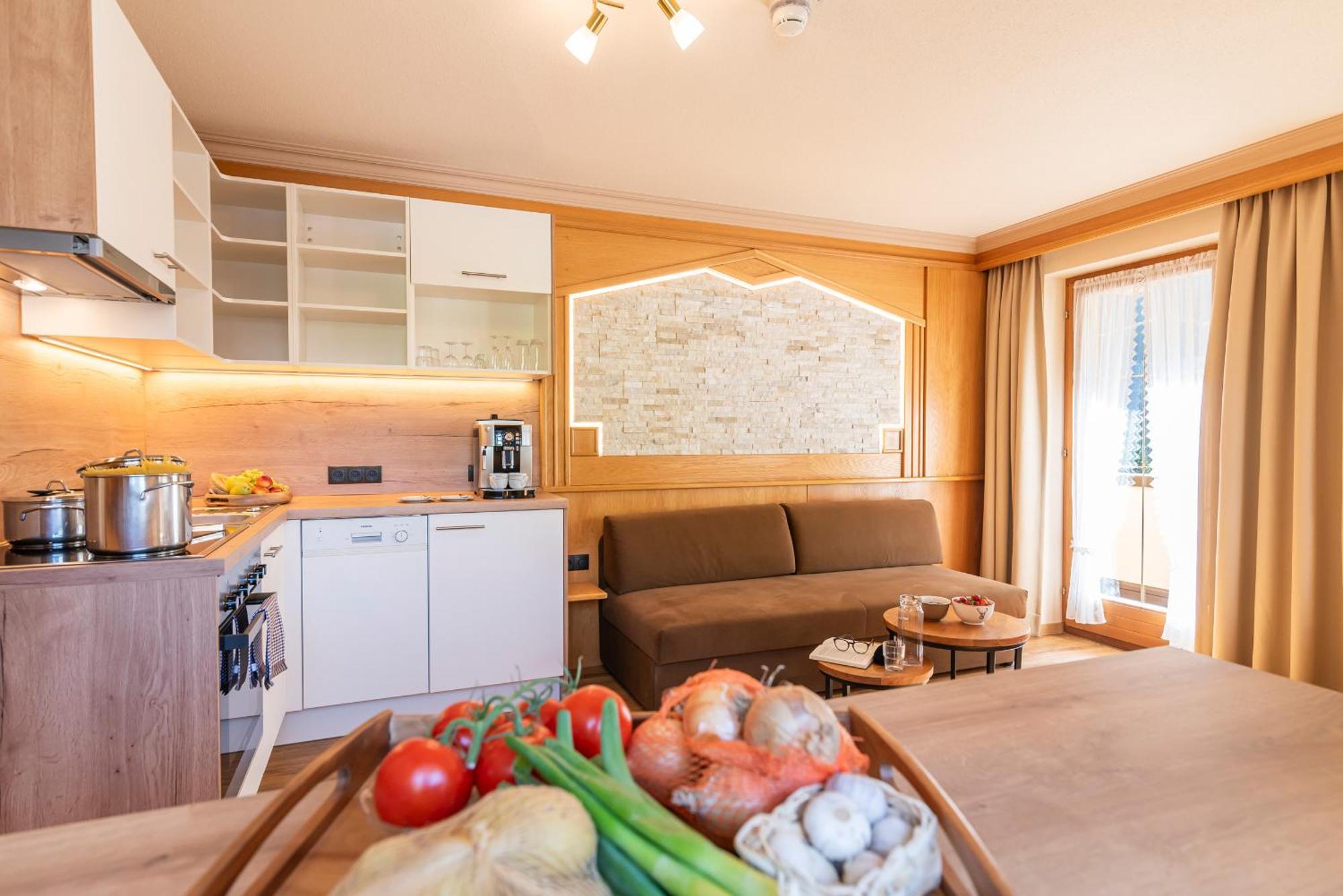 Hotel Garni Apart Tina Ischgl Exterior photo